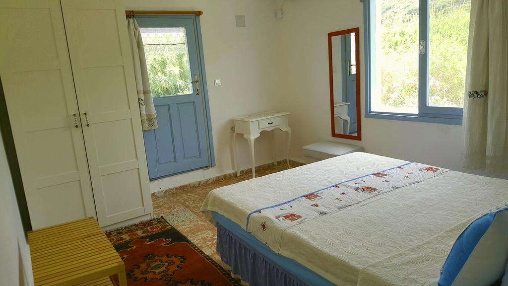 Lipsos Hotel Yeniliman Kültér fotó